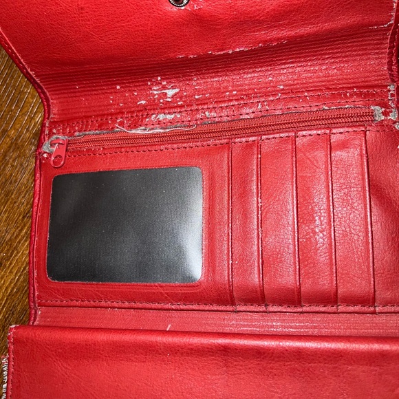 Red Genuine Leather Fold Out Snap Button Wallet Clutch - Picture 6 of 10